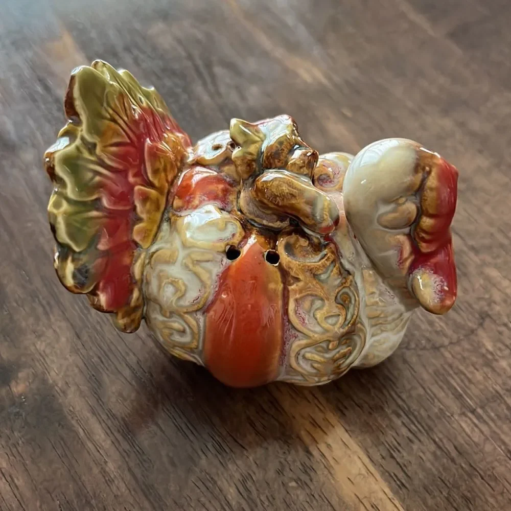 Set of 2 Turkey/1 Pumpkin Interchangeable Salt & Pepper Ceramic Painted Shakers
